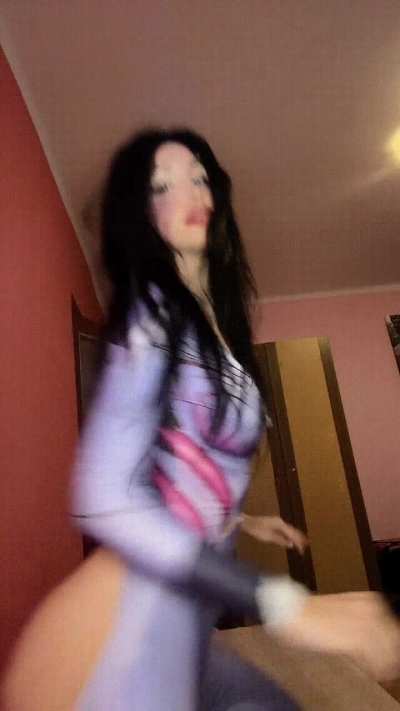 Come eat this cake and make me your fuckdoll