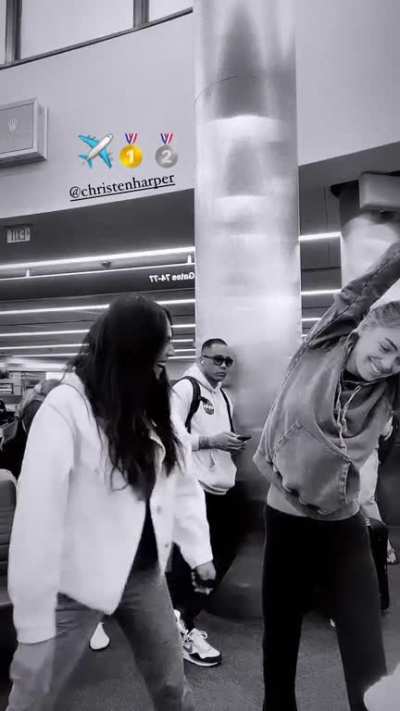 Airport With Liz