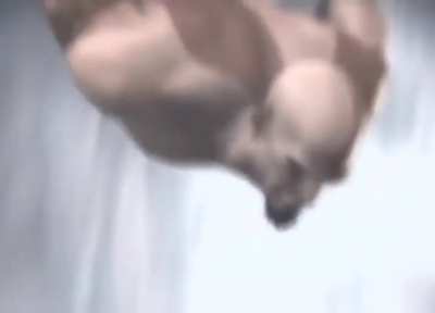 jumping of the roof be lik