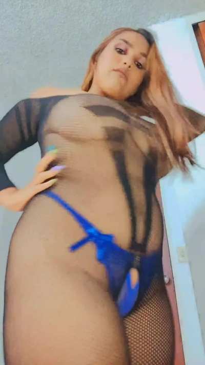 Latin girl I have content for you all month 5$ sexting dickrate 🍑💋⬇️