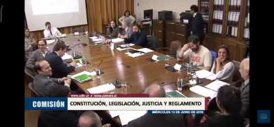 Boric cayendo en el audio de los gemidos en plena sesi&oacute;n