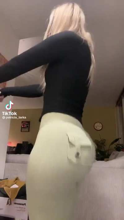 Patricia_tark