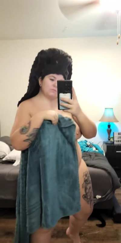 Can I send you videos like this after my showers?