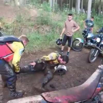 Acidente de Moto 😱 😱 😱