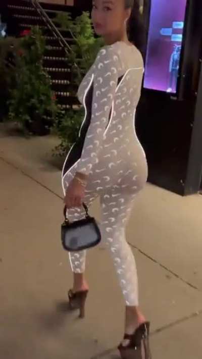 All that ass 🍑