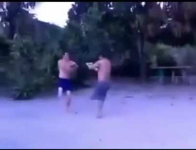 Batalha das pernas.mp4