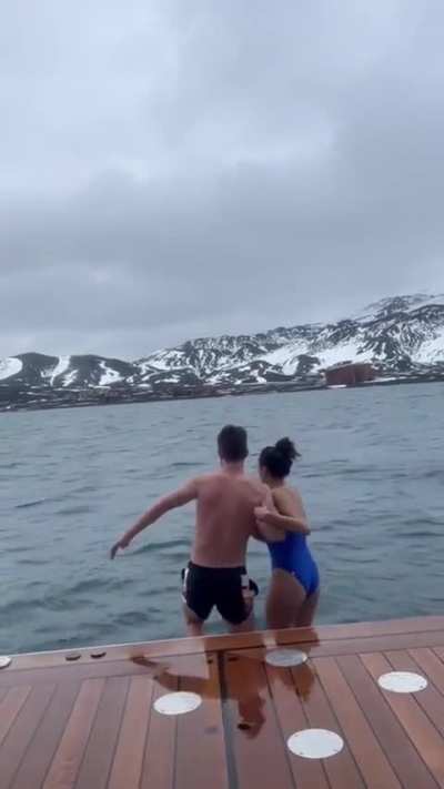 Nina on Shaun White&rsquo;s TikTok swimming in Antarctica 5/15/24 