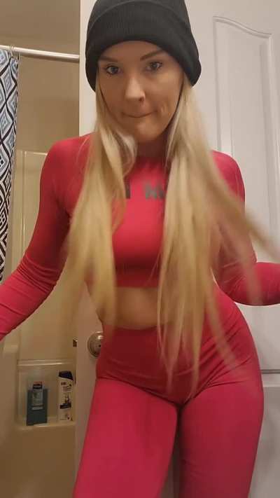 Lacey Evans