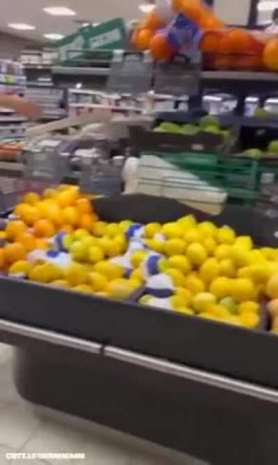 Fucked in a grocery store