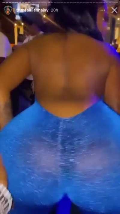😍🍑