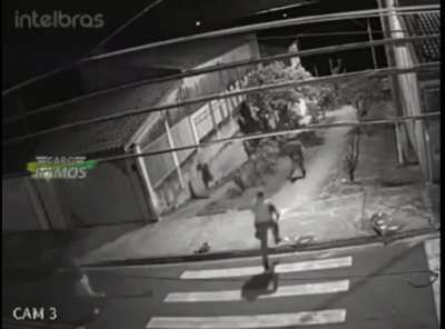 guy runs from cops as cat runs from dog as man runs from wife&hellip;