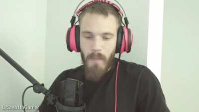 Ever wonder how Marzia reacts whenever Felix shouts 'Floor Gang OUH!"?