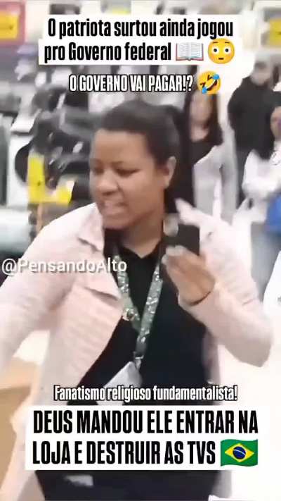 Homem invade loja, quebra TVs, diz que a culpa &eacute; do STF e que o Governo Federal vai pagar.
