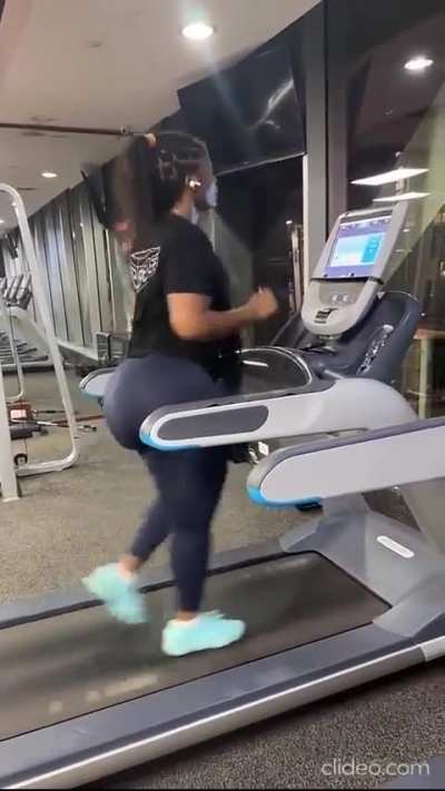 gym rat 🍑