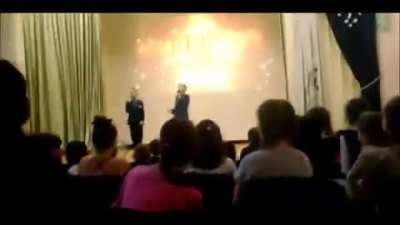 Kids sing Unravel