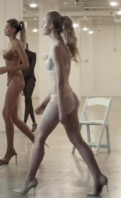Elle Fanning