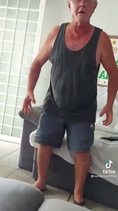 Na na ni na n&atilde;o!