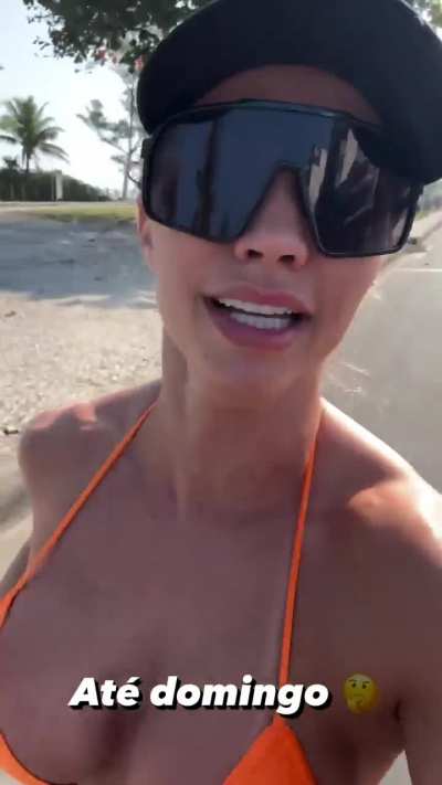Bouncing Boobs