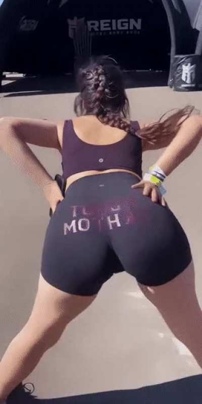 Camila Cabello. Oh Yeah 💯