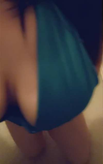 Does daddy want to cum on my tits or in my pussy?