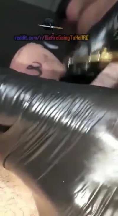 Tatuaj la cererea lui cucklee