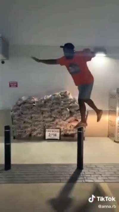 Pessoas se fudendo legal #4 esse n&atilde;o vai precisar de vasectomia kkkkkk