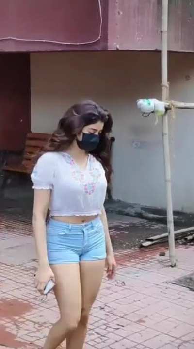 Janhvi Kapoor