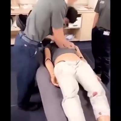 I don&rsquo;t think that&rsquo;s how you do CPR.........