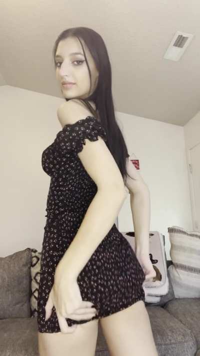 I know it&rsquo;s winter, but dresses are fun year-round ;)
