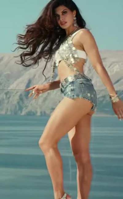 Jacqueline Fernandez 🔥(Old)