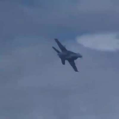F-35, F-15, &amp;amp; F-18 Fly-Bys at 'Star Wars Canyon' in Death Valley