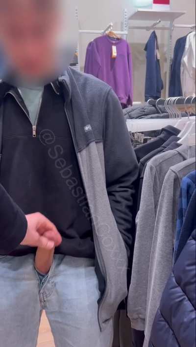 I got a bit horny while shopping… 💦🤣(full face on OF)