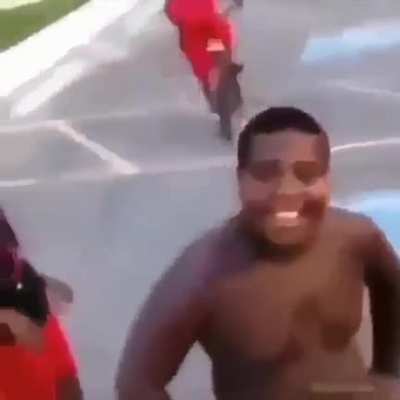 😄