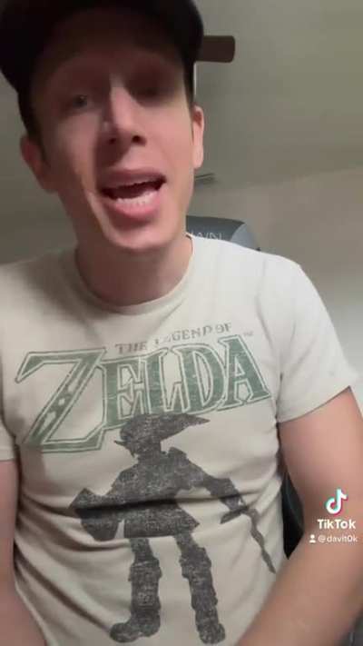 Gamer launches a scathing attack on his mother and begs fellow TikTok users for a place to stay because his friends won’t help.