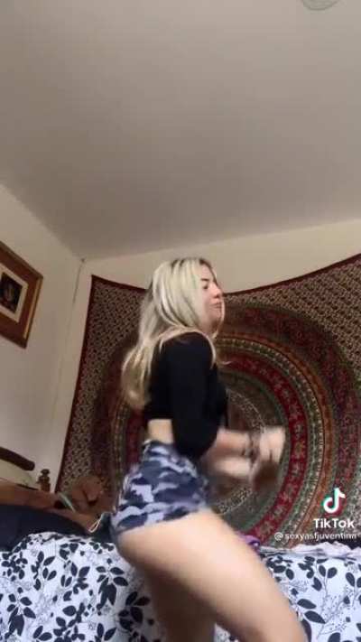 Look at those nice burgers 😋