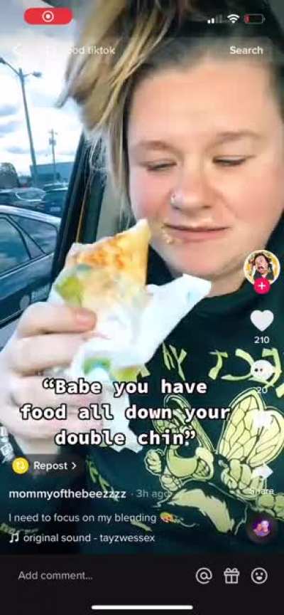 Imagine seeing this in the parking lot. All the comments think she is so talented!