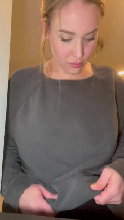Hubby&rsquo;s gone&hellip;I want to play