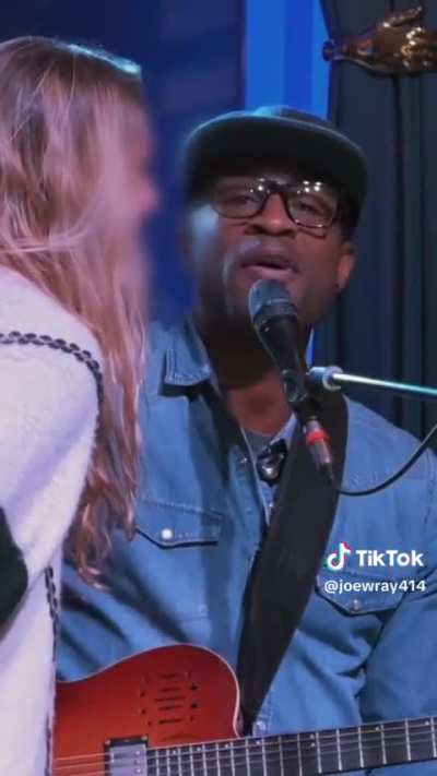 Musicians LOVE it when you jump on the mic&hellip;