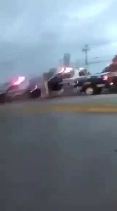 Qu&eacute; triste la situaci&oacute;n de este pa&iacute;s. Ahora ac&aacute; en Cd. Ju&aacute;rez el &uacute;ltimo suceso de 4 trabajadores de Mega Radio asesinados.