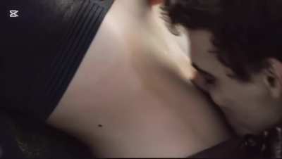 This was a hot kiss 🔥🔥