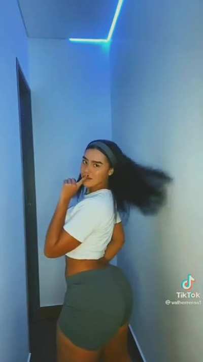 @valherreraaa 🤤