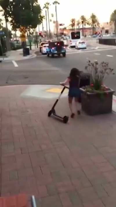 She put on her Flop Flops instead of her Flip Flops.