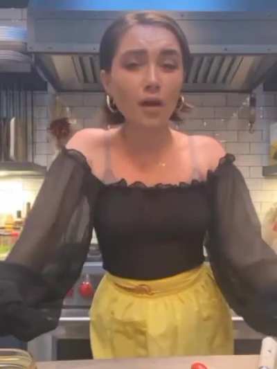 Cooking with Flo returns!