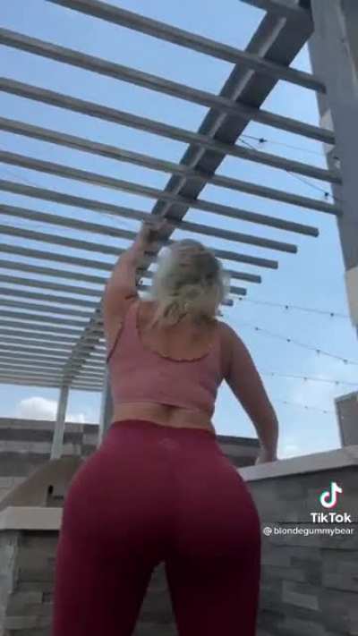 🍑🍑