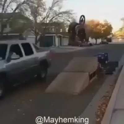 Blursed_videos