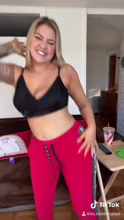 @xx.RebeccaLee