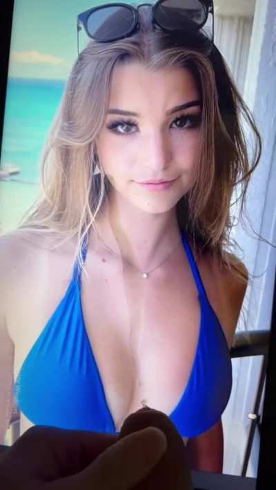 Can&rsquo;t stop cumming to Brooke Monk