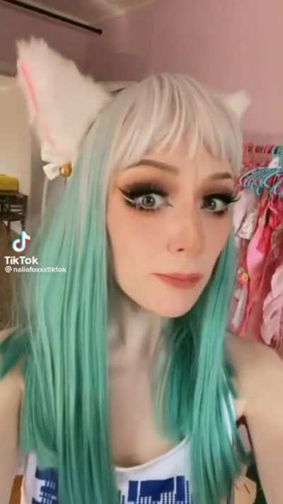 ever been with an elf? 🧝&zwj;♀️
