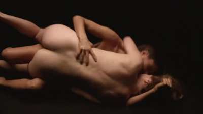 Danish rapper Nikoline&rsquo;s lesbian cut from her music video Gourmet
