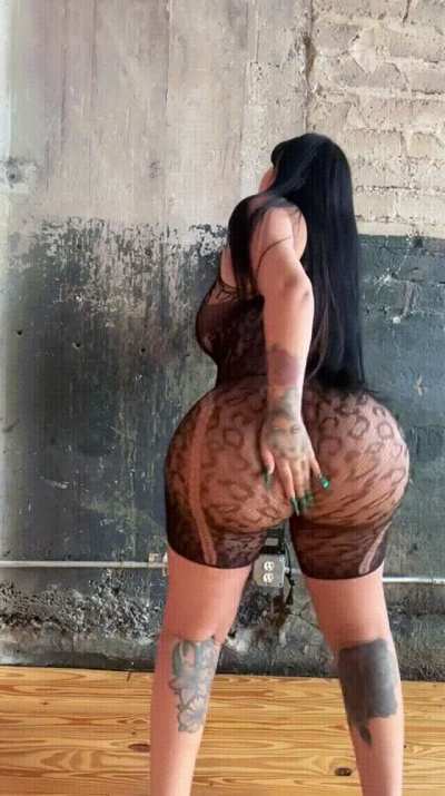 ✔🍑